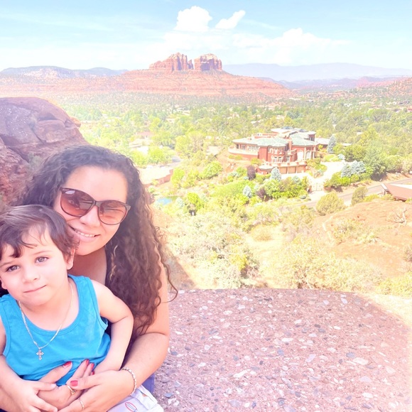 Meet your Posher, Shea - Picture 10 of 11